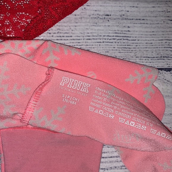 PINK/VS Seasonal Panty Bundle (7) - Picture 15 of 17